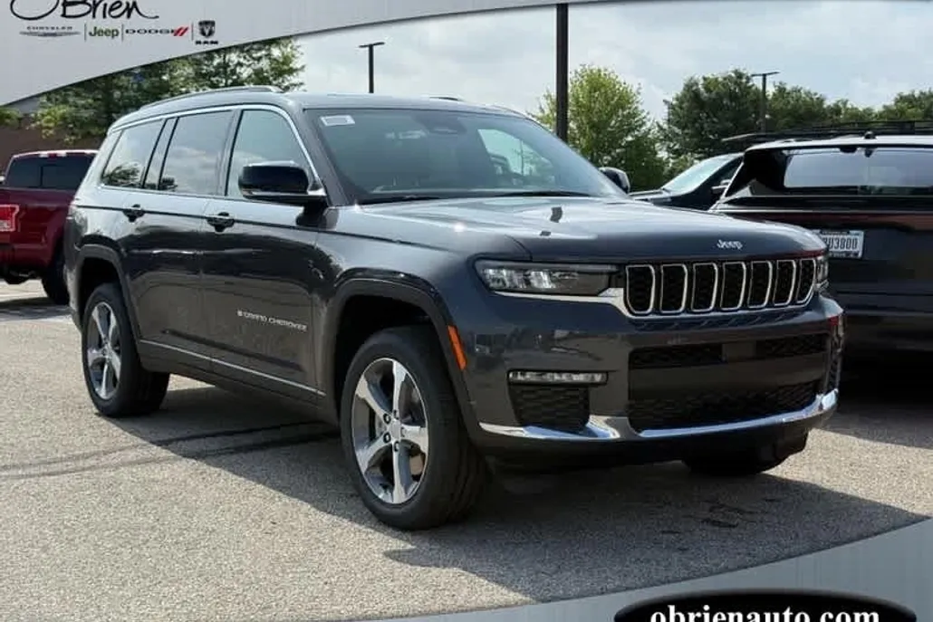 2025 Jeep Grand Cherokee Limited photo 1
