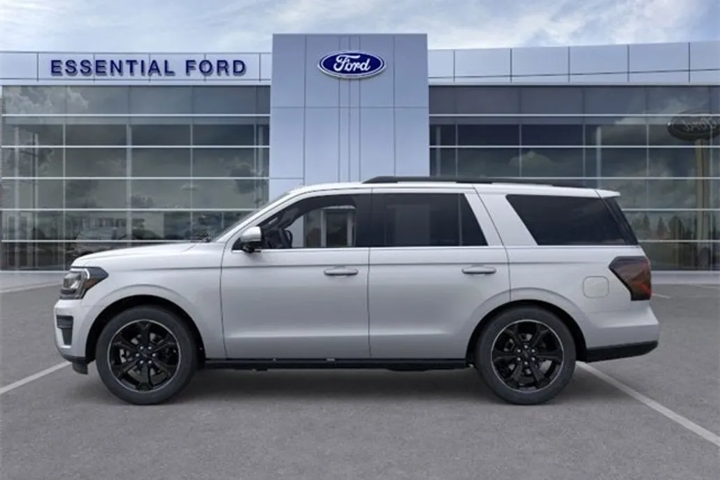 2024 Ford Expedition Limited photo 1