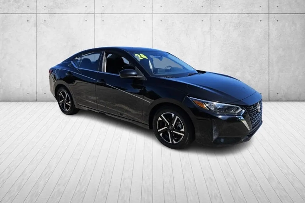 2024 Nissan Sentra SV photo 1