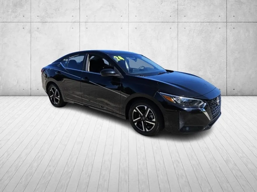 2024 Nissan Sentra SV photo 1