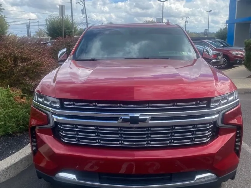 2021 Chevrolet Suburban Premier photo 1