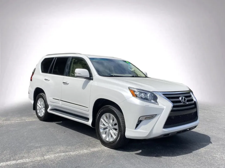 2016 Lexus GX 460 photo 1