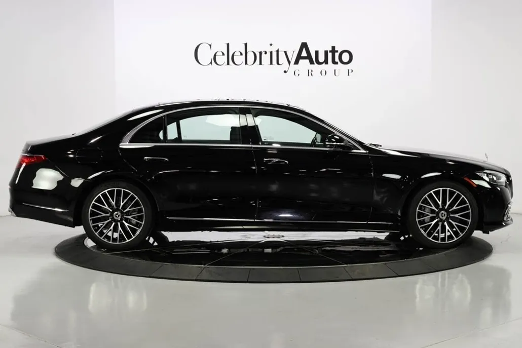 2024 Mercedes Benz S 580 photo 1