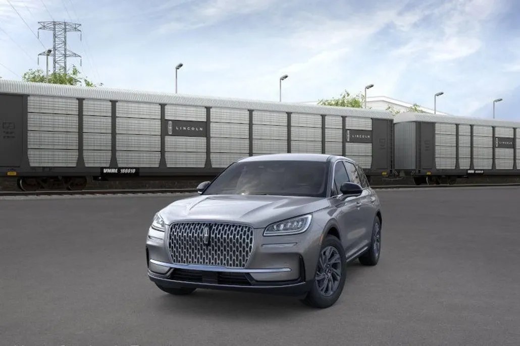 2025 Lincoln Corsair Premiere photo 1