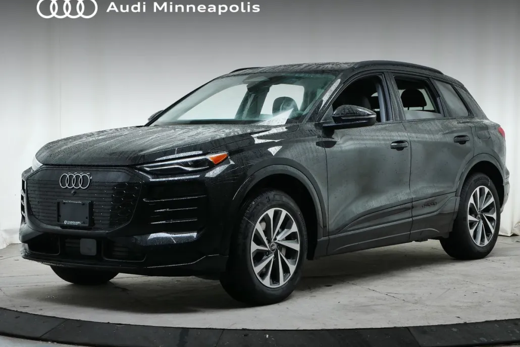 2025 Audi Q6 E-tron Premium photo 1