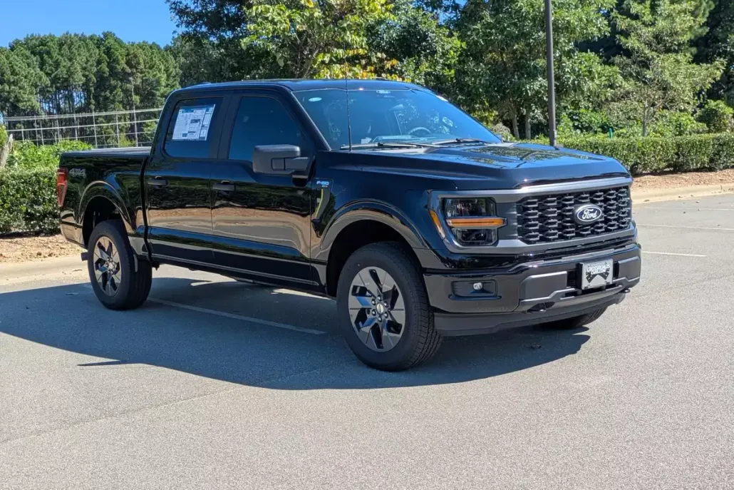 2025 Ford F-150 STX photo 1