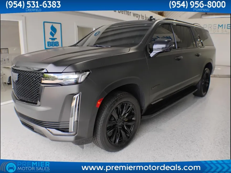 2024 Cadillac Escalade ESV Sport photo 1