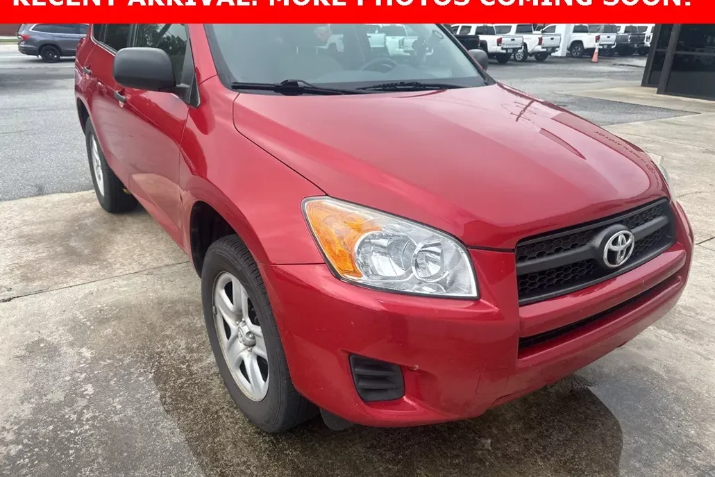 2012 Toyota RAV4 Base photo 1