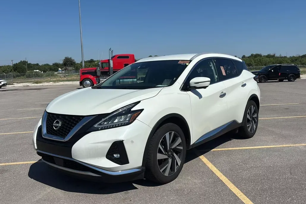 2023 Nissan Murano SL photo 1