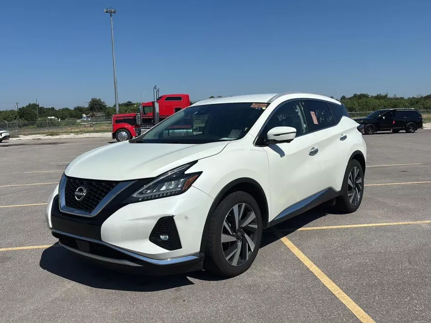 2023 Nissan Murano SL photo 1