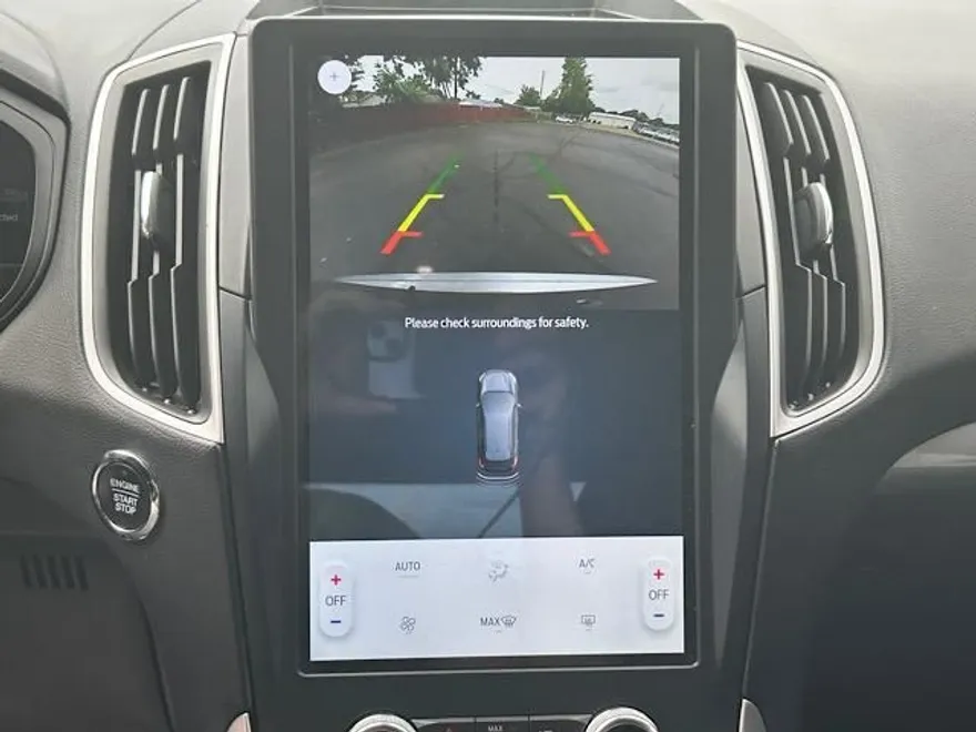 2023 Ford Edge SE photo 32