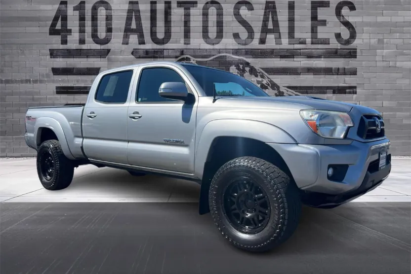 2014 Toyota Tacoma V6 photo 1