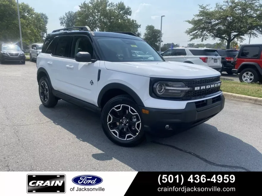 2025 Ford Bronco Sport Outer Banks photo 1
