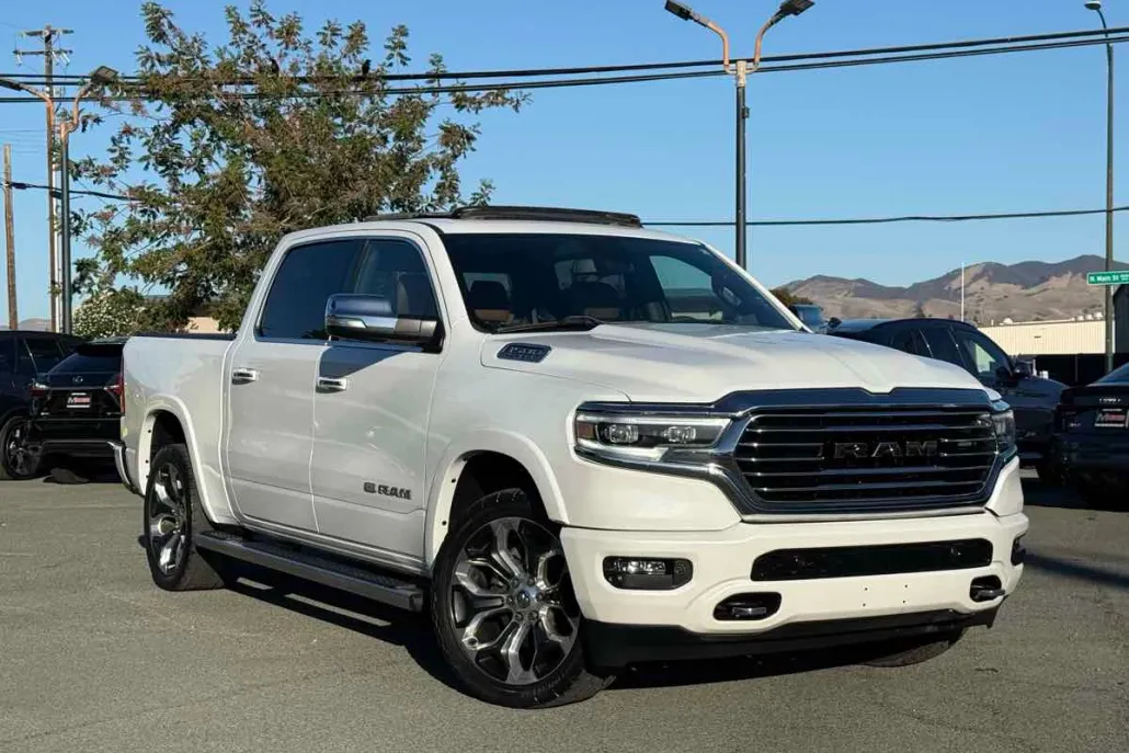 2019 Ram 1500 Longhorn photo 1