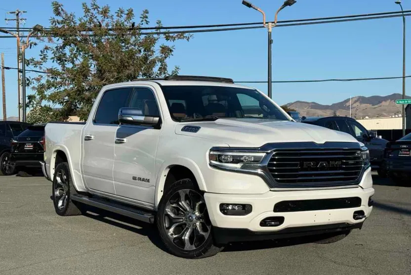 2019 Ram 1500 Longhorn photo 1