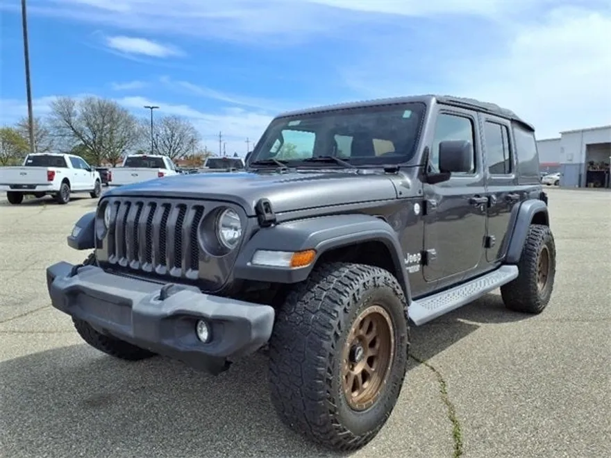 2018 Jeep Wrangler Unlimited Sport S photo 1