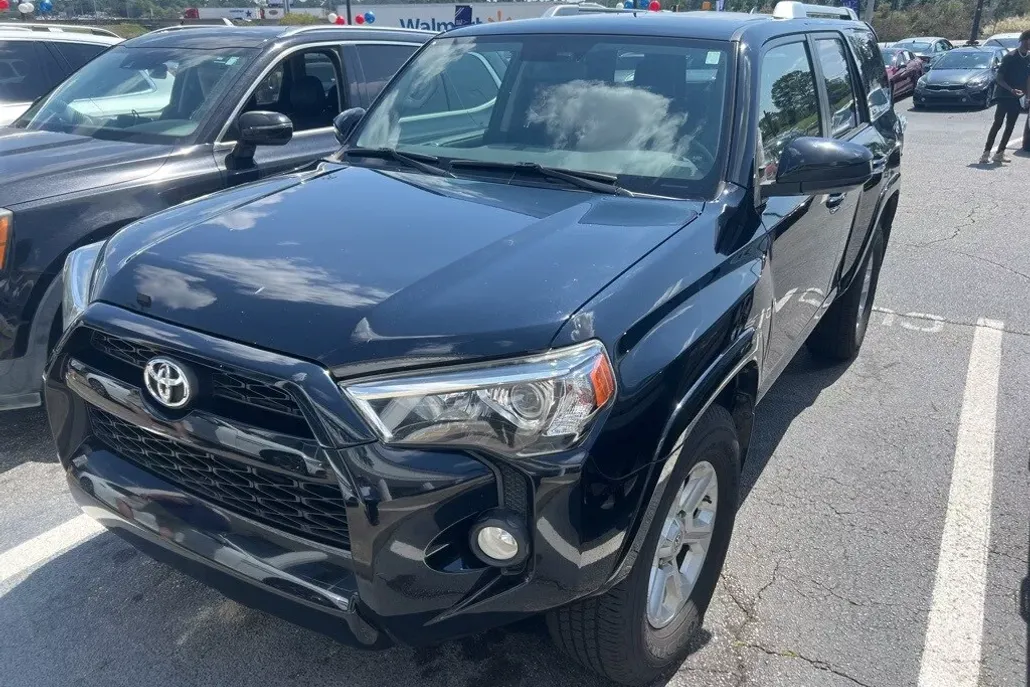 2018 Toyota 4Runner Limited SR5 Premium photo 1