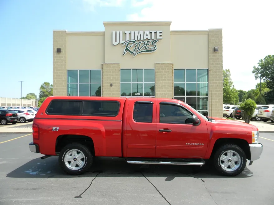 2012 Chevrolet Silverado 1500 LT photo 1