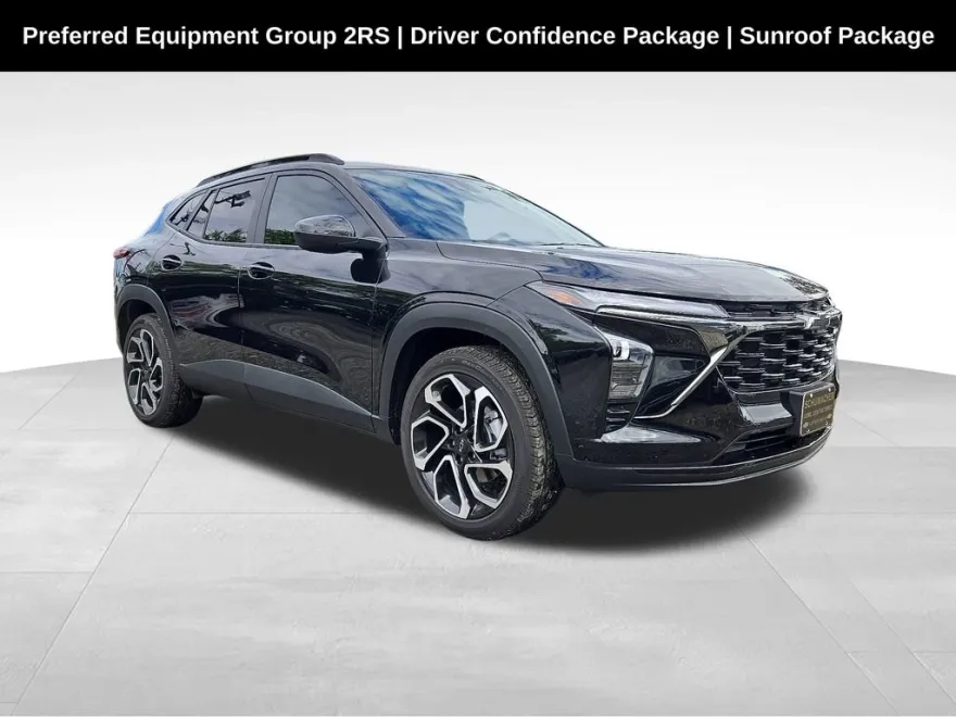 2025 Chevrolet Trax photo 1
