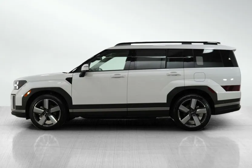 2025 Hyundai Santa Fe Limited photo 1