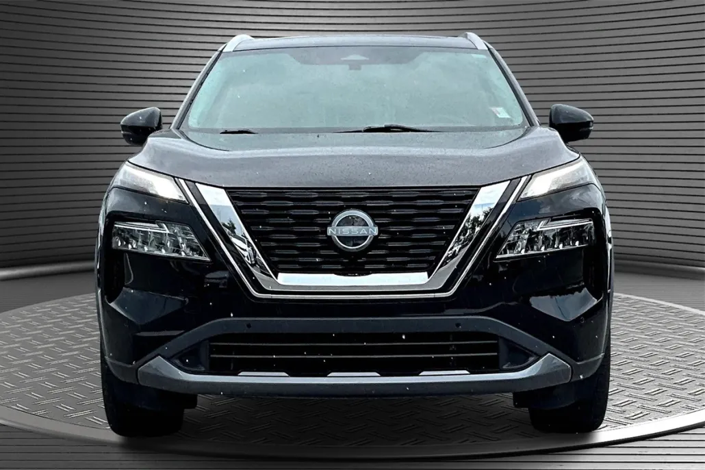 2023 Nissan Rogue SL photo 1