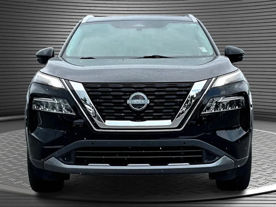 2023 Nissan Rogue SL photo 1