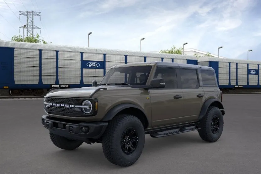2025 Ford Bronco Badlands photo 1