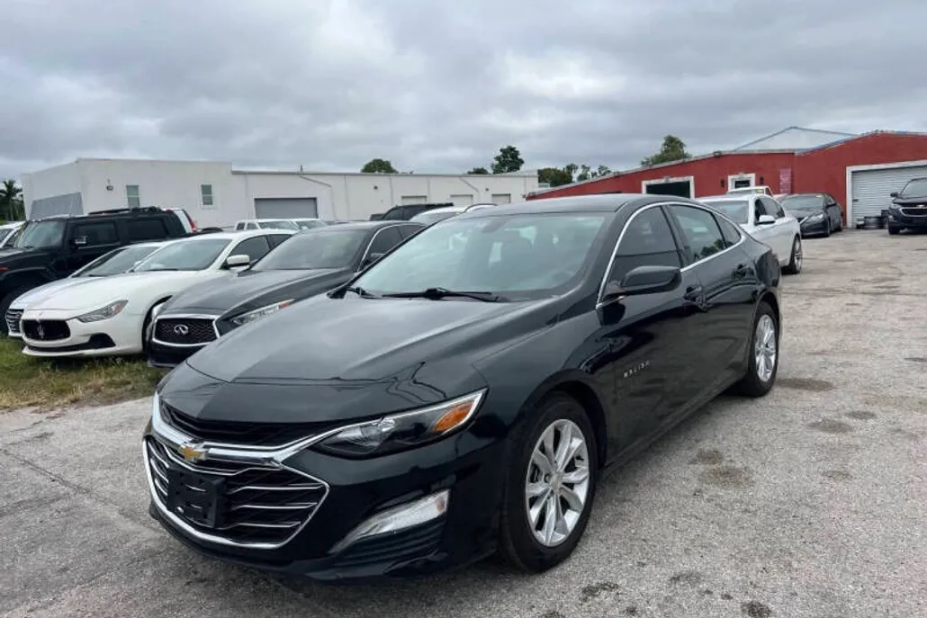 2022 Chevrolet Malibu 1LT photo 1