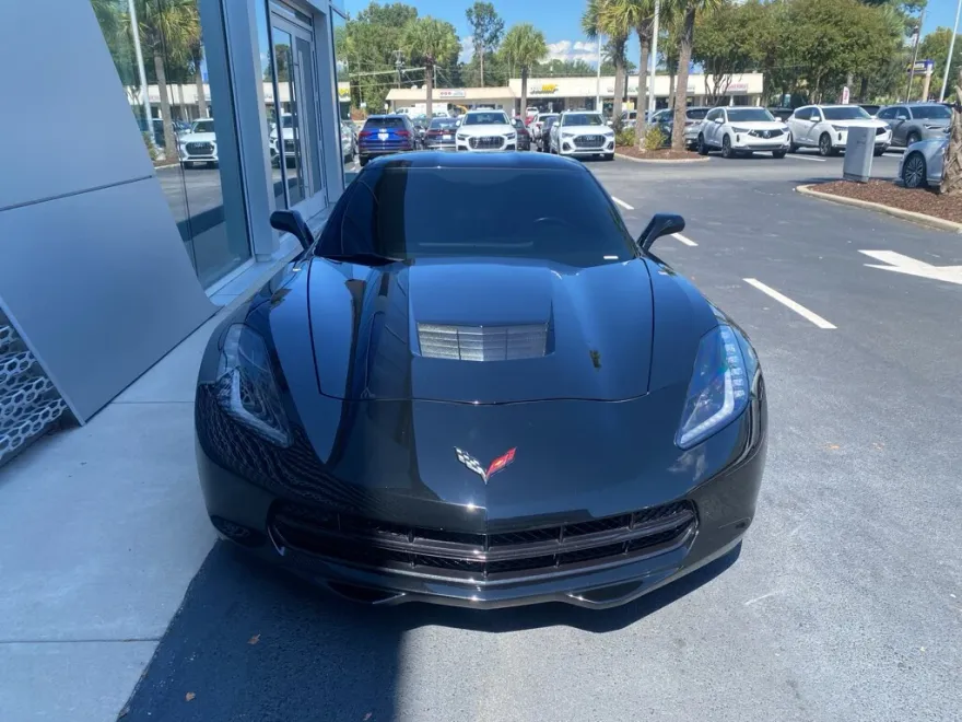 2017 Chevrolet Corvette Stingray Z51 1LT photo 1