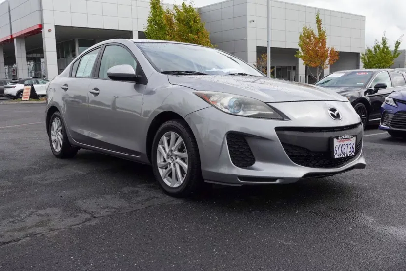 2012 Mazda Mazda3 Grand Touring photo 1