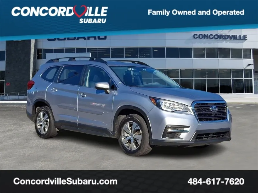 2022 Subaru Ascent Premium photo 1