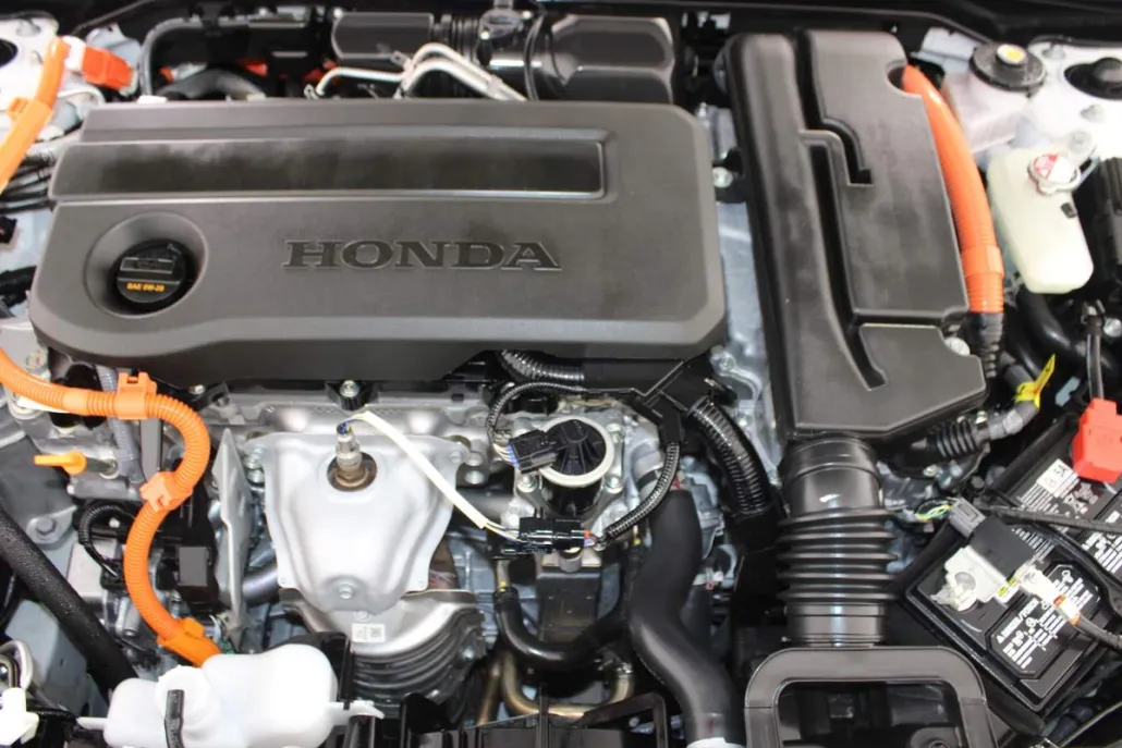 2025 Honda Civic Hatchback Hybrid Sport Touring photo 1