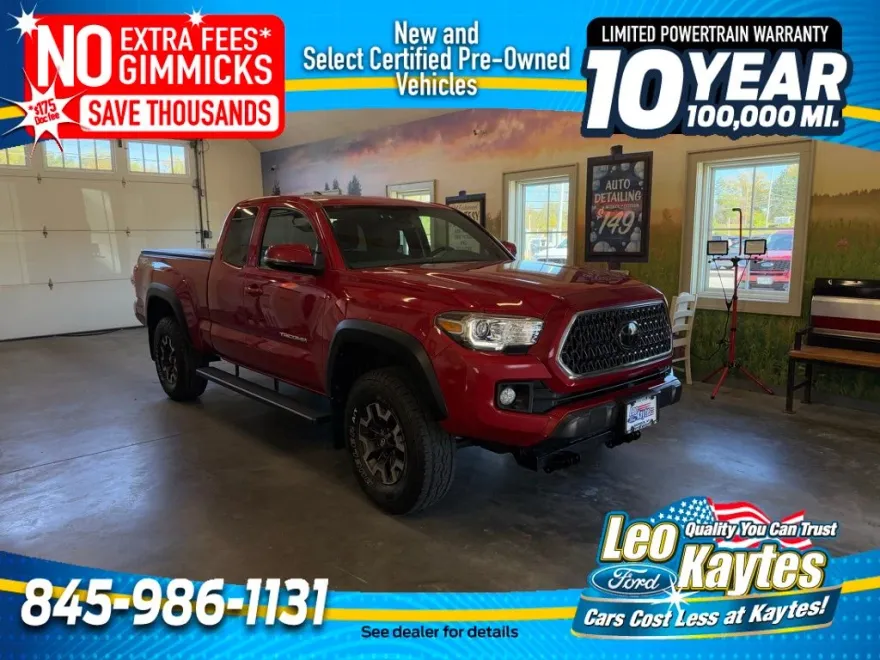 2018 Toyota Tacoma TRD Off-Road photo 1