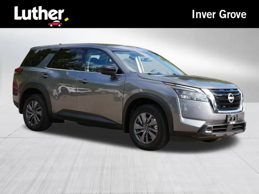 2024 Nissan Pathfinder S photo 1