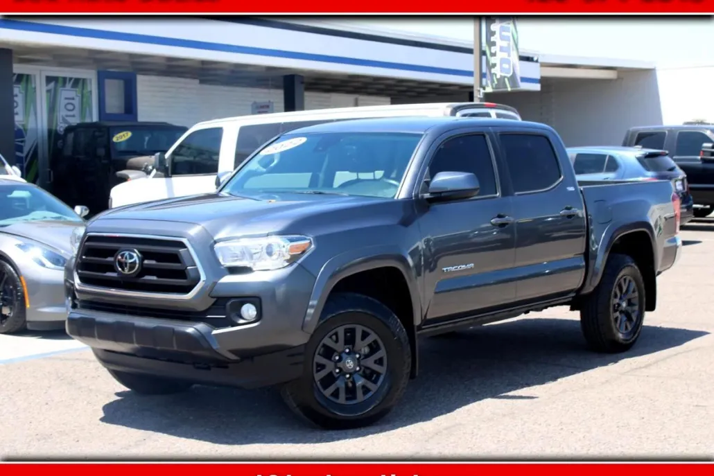 2022 Toyota Tacoma SR5 V6 photo 1