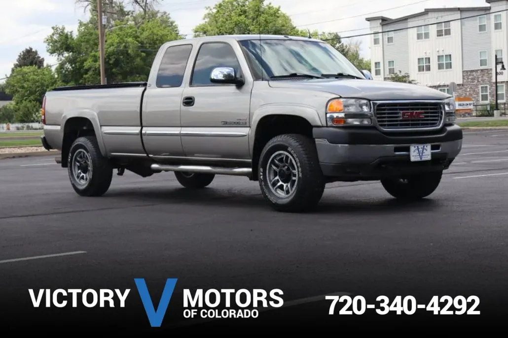 2002 Gmc Sierra SLT photo 1