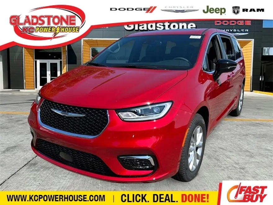 2025 Chrysler Pacifica photo 1