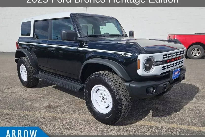 2025 Ford Bronco Heritage First Edition photo 1