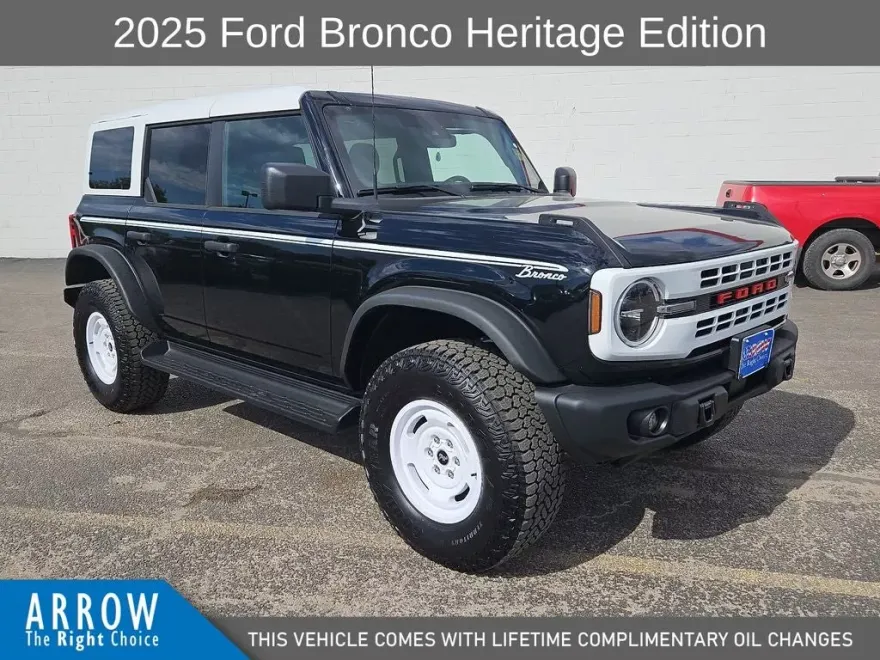2025 Ford Bronco Heritage First Edition photo 1