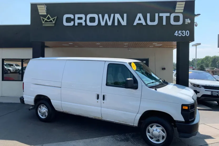 2012 Ford E-150 photo 1