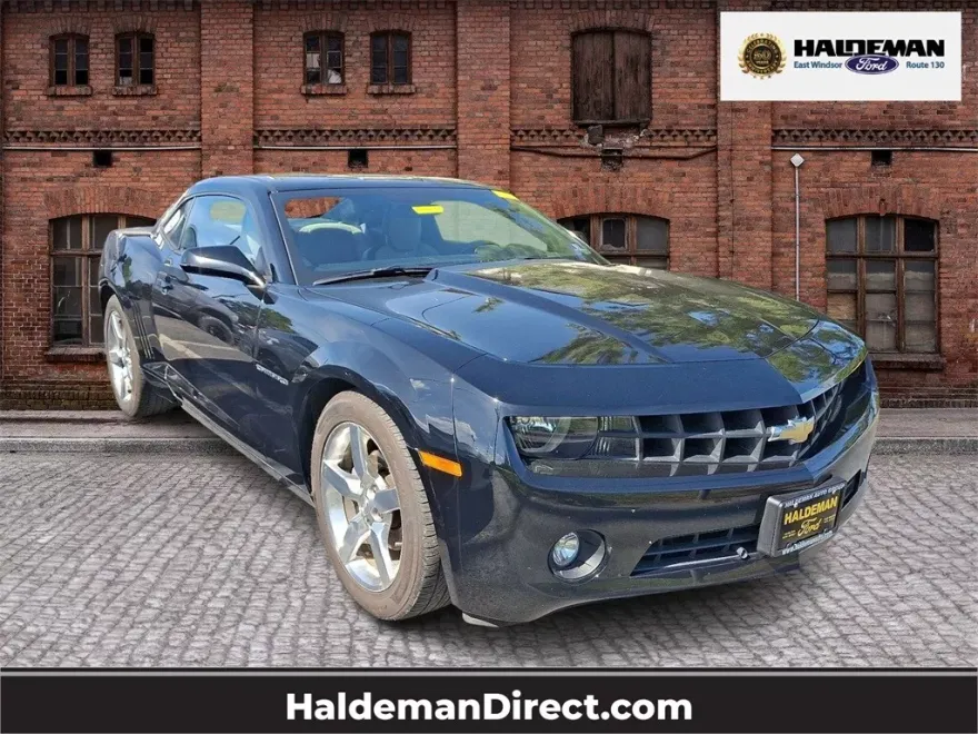 2013 Chevrolet Camaro 2LT photo 1