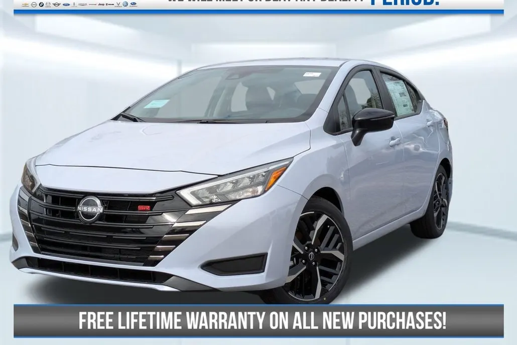 2025 Nissan Versa 1.6 SR photo 1