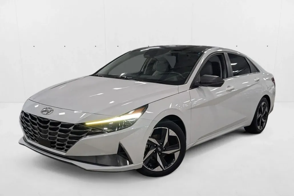 2021 Hyundai Elantra Limited photo 1