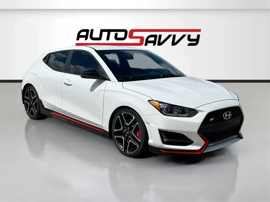 2021 Hyundai Veloster N photo 1