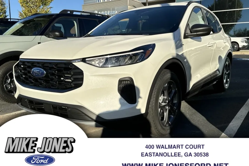 2025 Ford Escape ST-Line photo 1