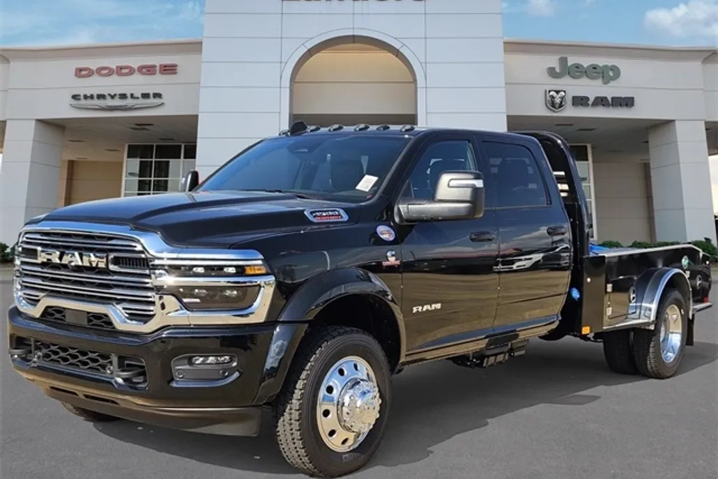 2026 Ram 4500 Laramie photo 1