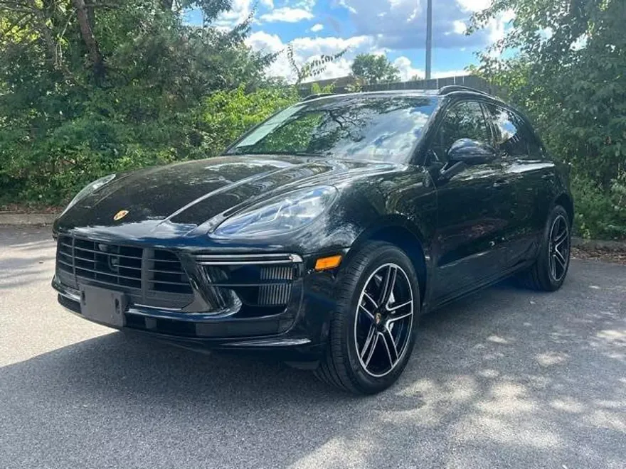2020 Porsche Macan Turbo photo 1