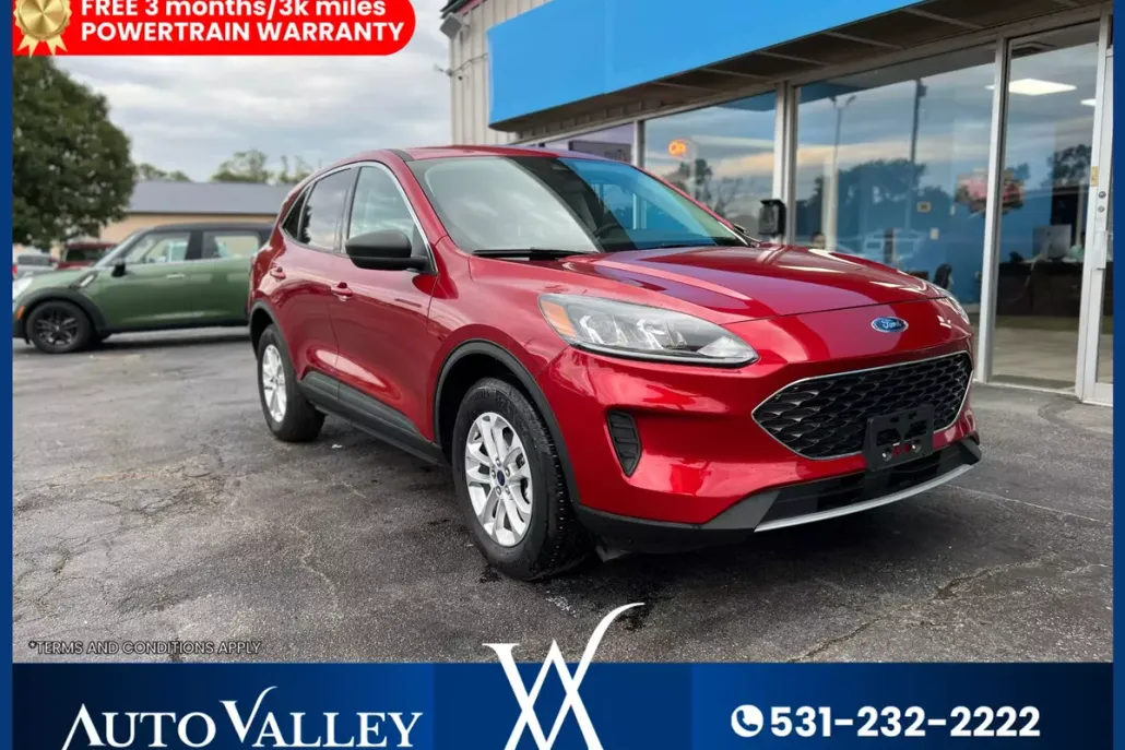 2022 Ford Escape SE Sport photo 1