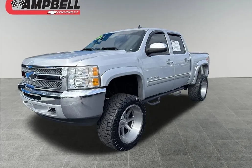 2012 Chevrolet Silverado 1500 LT photo 1