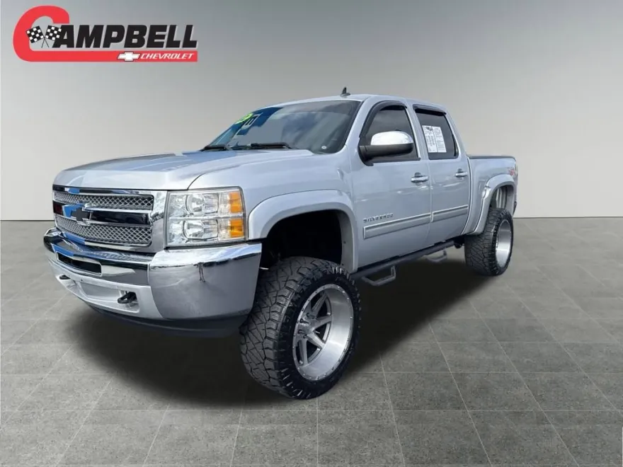 2012 Chevrolet Silverado 1500 LT photo 1